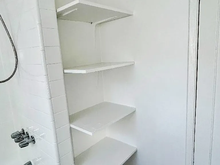 1781 N Orchid Ave #201 — Photo 8