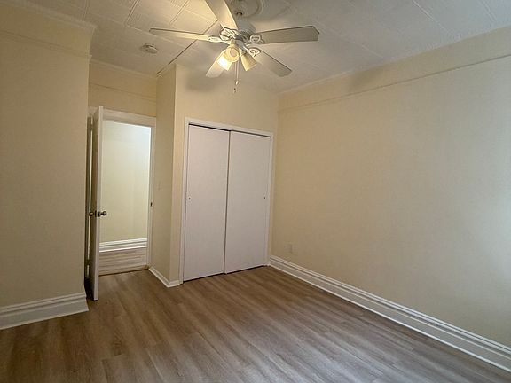4th image of 315 56th St APT E8