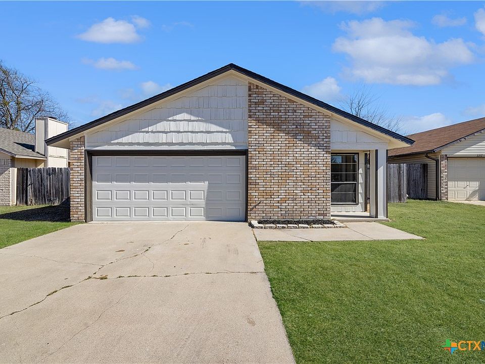 1st image of 2302 Silverhill Dr