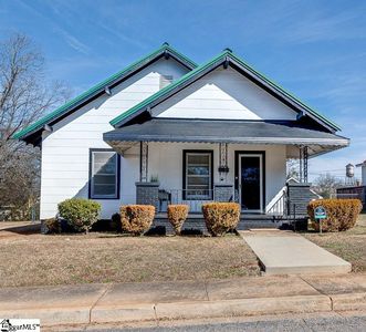 9 B St, Greenville, SC, 29611