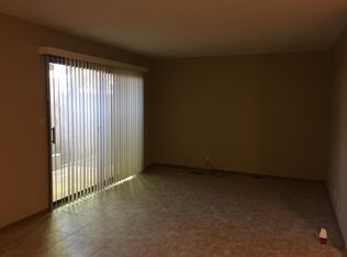 412 N Oakwood Rd, Enid, OK 73703