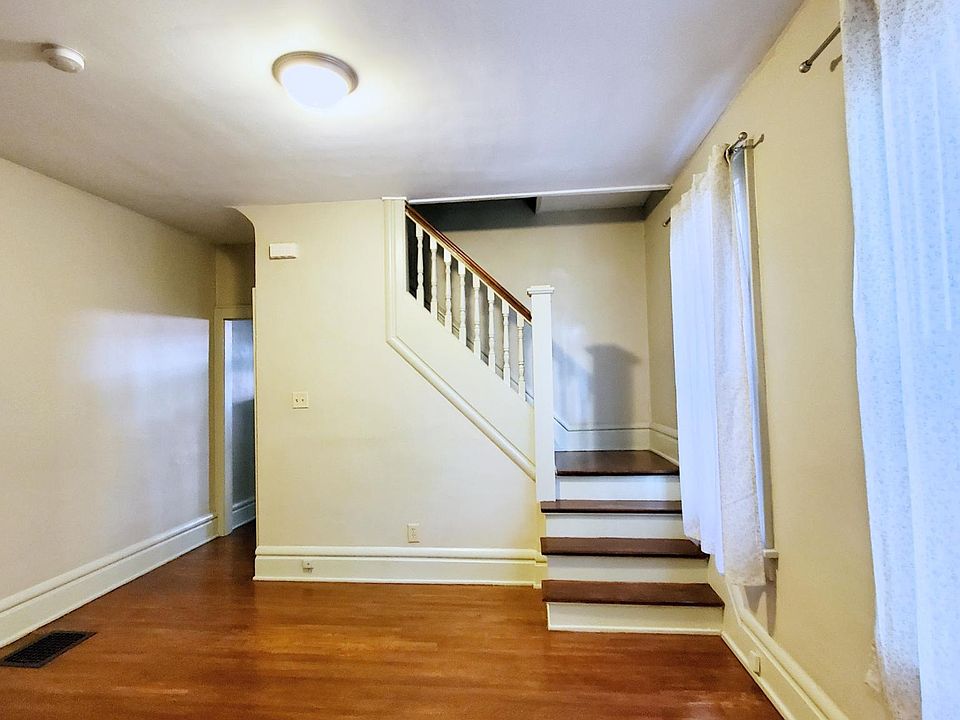 1488 Dining Room