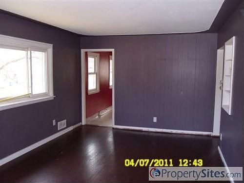 4th image of 764 26th St SW