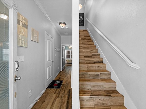 4th image of 3021 S 11th St #18