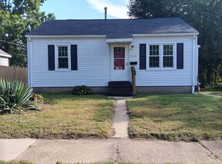 206 Polk St, Waterloo, IA 50703