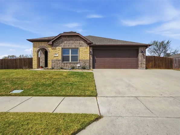 543 Johnson Dr, Lavon, TX 75166