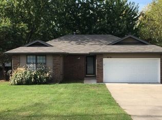 3731 S Colgate Ave, Springfield, MO 65807