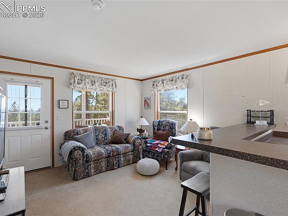 4th image of 509 John Dr