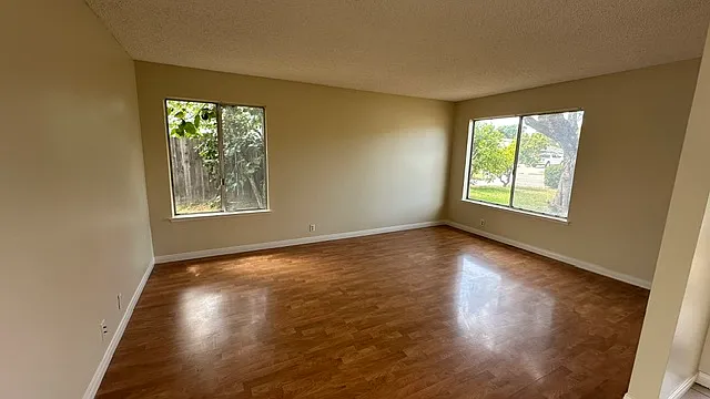 6938 Heron St — Photo 5