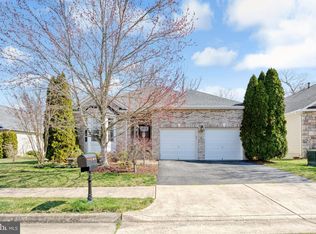 6833 Averbach Ct, Warrenton, VA 20187