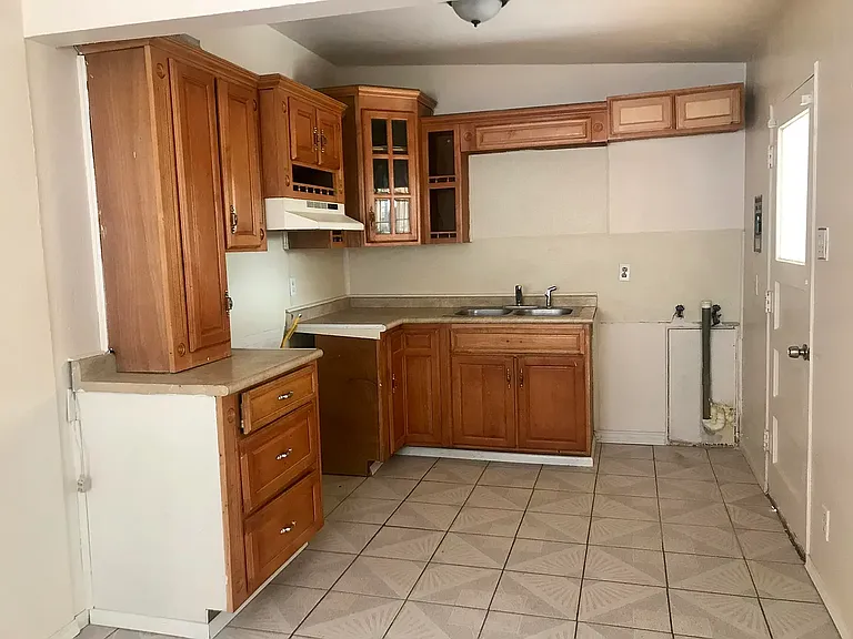 5116 Telles Rd — Photo 2