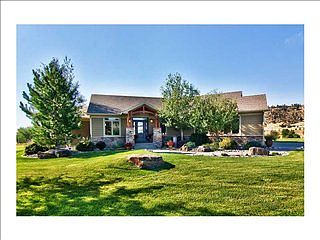 1st image of 3960 Woodcreek Dr