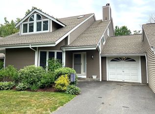 14 S View Dr, Tolland, MA 01077