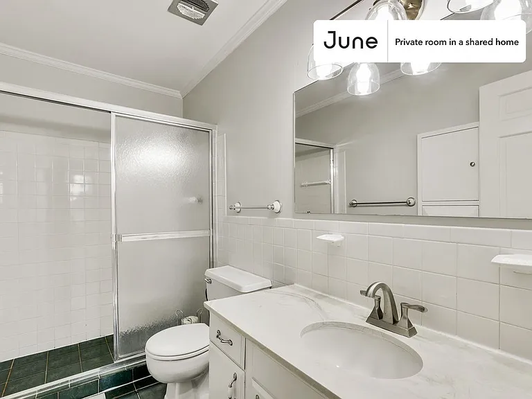 600 7th St SW #A — Photo 13