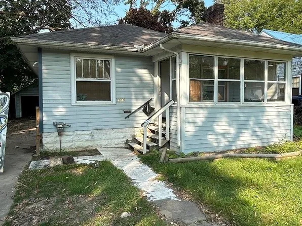 2010 Clement St, Flint, MI 48504