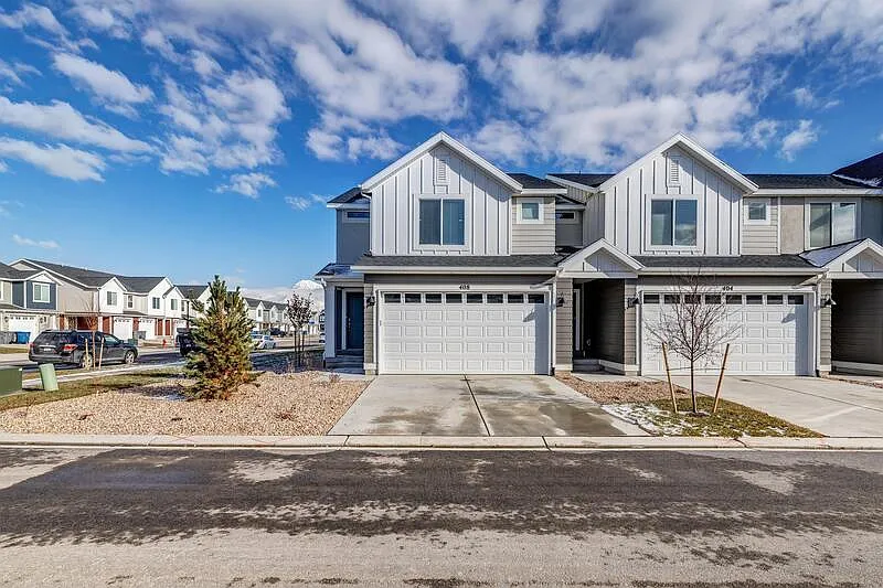 408 N Sea Chaser Ln #NEXT TO LAUNDRY