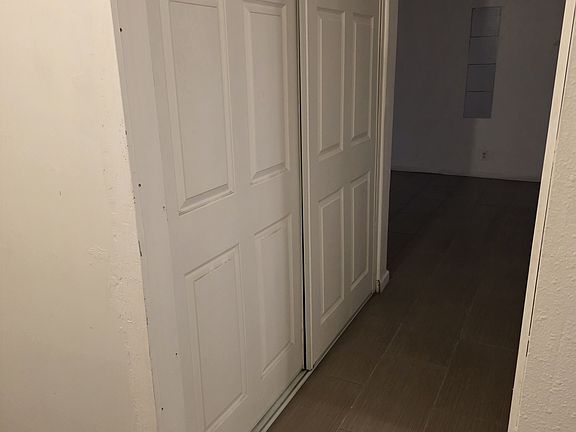 4th image of 3622 Pomeroy St #1