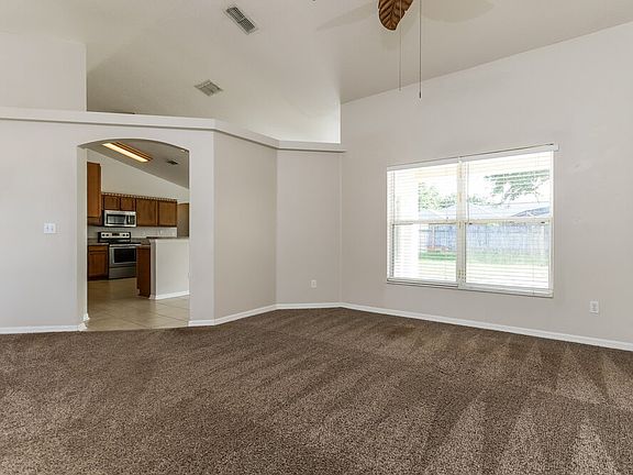3rd image of 9615 Saragossa St