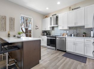 6877 Julia Gardens Dr, Coconut Creek, FL 33073