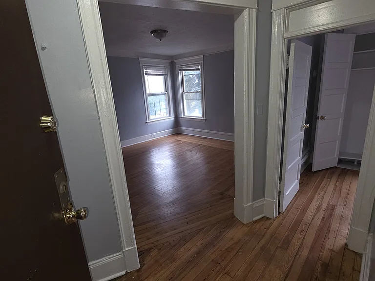 16 Stanley Pl #2C — Photo 7