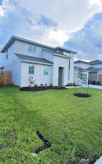 1015 Starcross Bend Dr — Photo 10