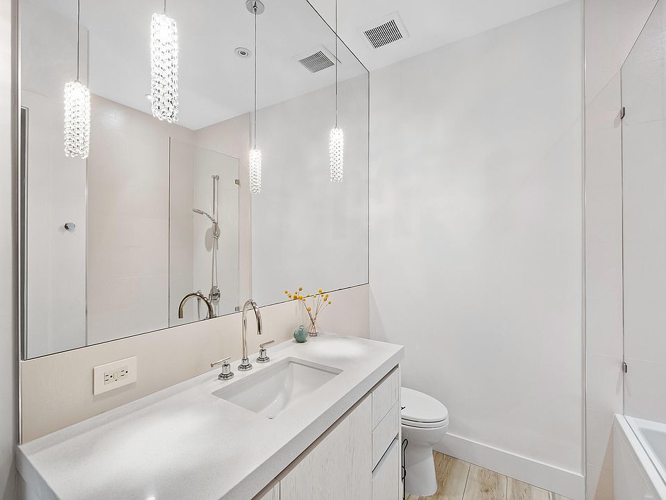 1st image of 3152 NW 30th Way