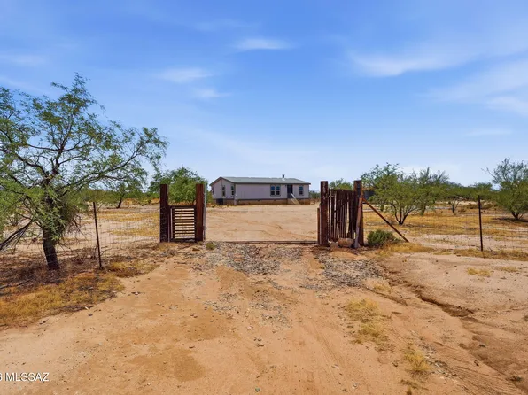 8690 S Marstellar Rd, Tucson, AZ 85736