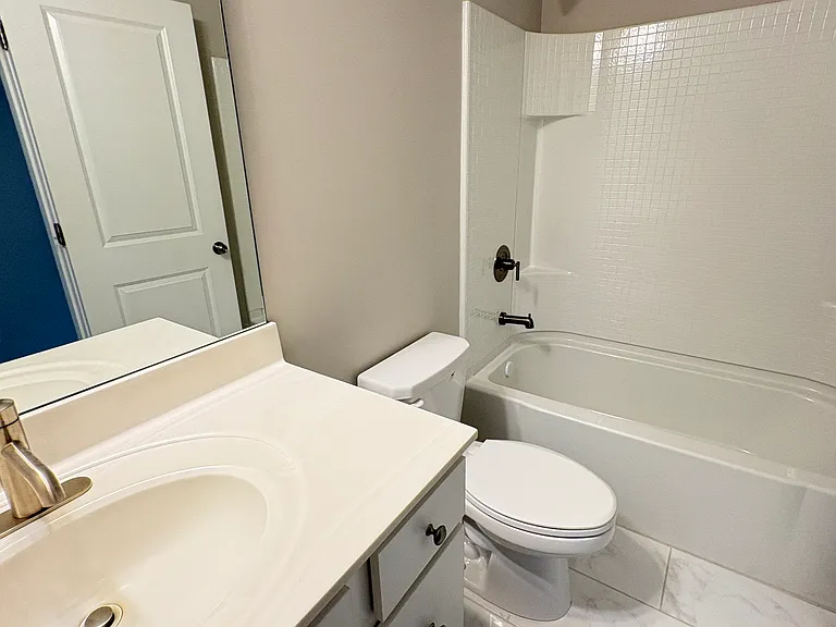 679 Lansing Grove Way — Photo 20