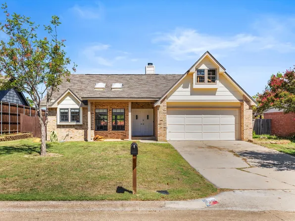 3406 Fairview Dr, Corinth, TX 76210