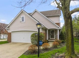 12 Shaker Glen Ln, Shaker Heights, OH
