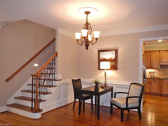 4th image of 1829 Canaan Dr
