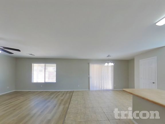 4th image of 34113 N Alison Dr