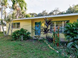 711 19th St, Vero Beach, FL 32960