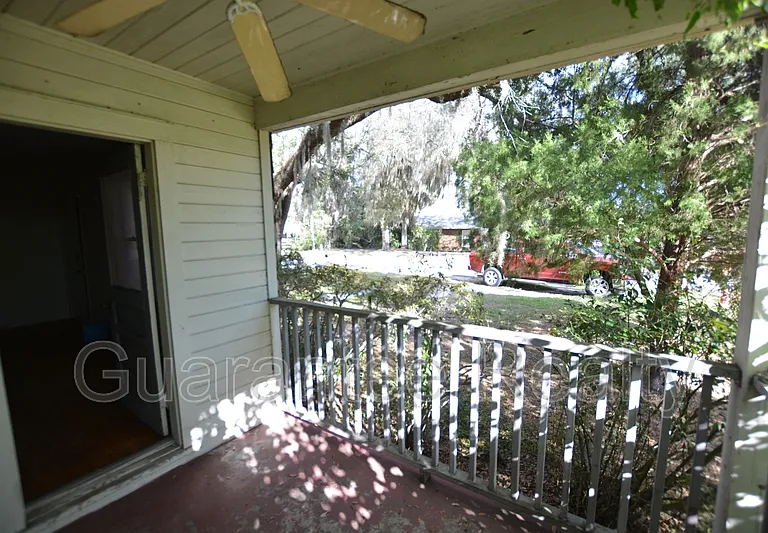 2246 SE 3rd Ave — Photo 18