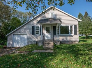 1005 Iverson St, Rhinelander, WI 54501