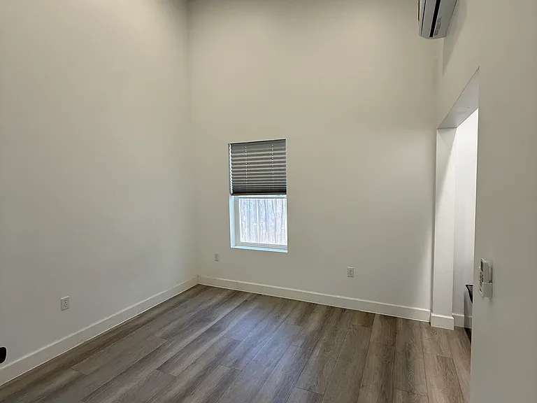 5827 Amaya Dr — Photo 9