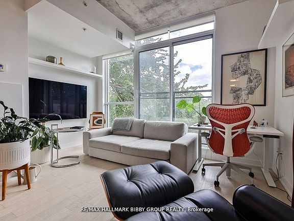 2nd image of 130 Rusholme Rd #309