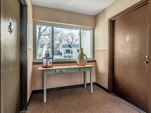 3rd image of 54A Richmond Blvd #54A