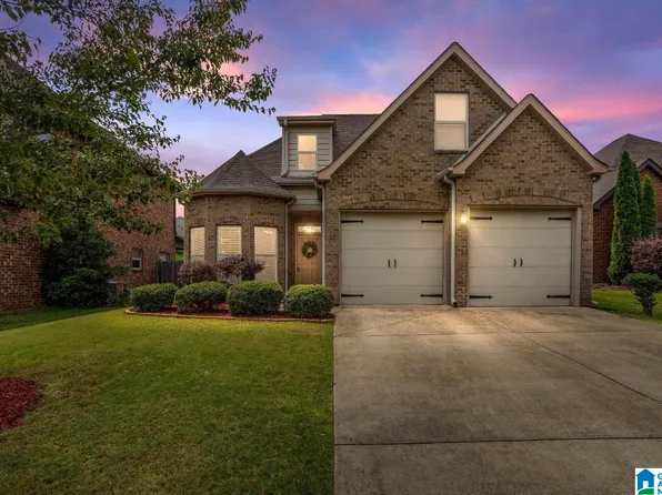 386 Glen Cross Way, Trussville, AL 35173