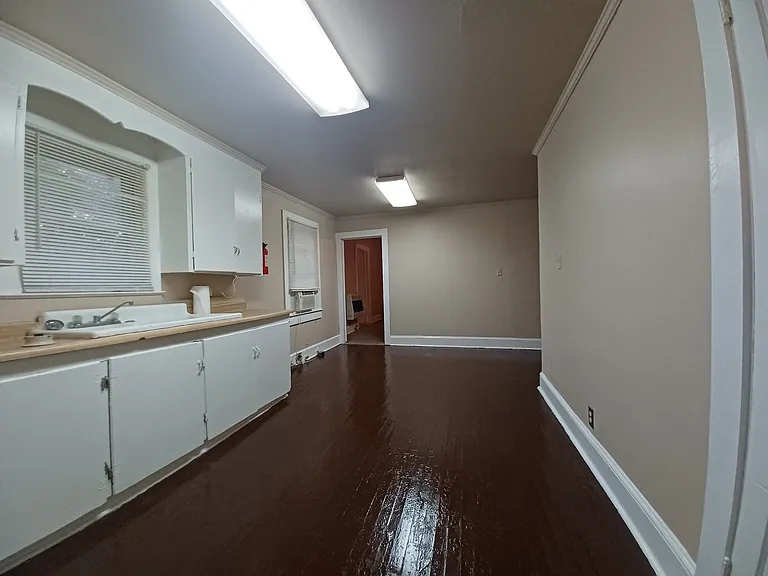 2022 Oliver St — Photo 4