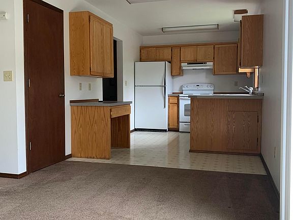 4th image of 100 2nd Ave #102-103-10