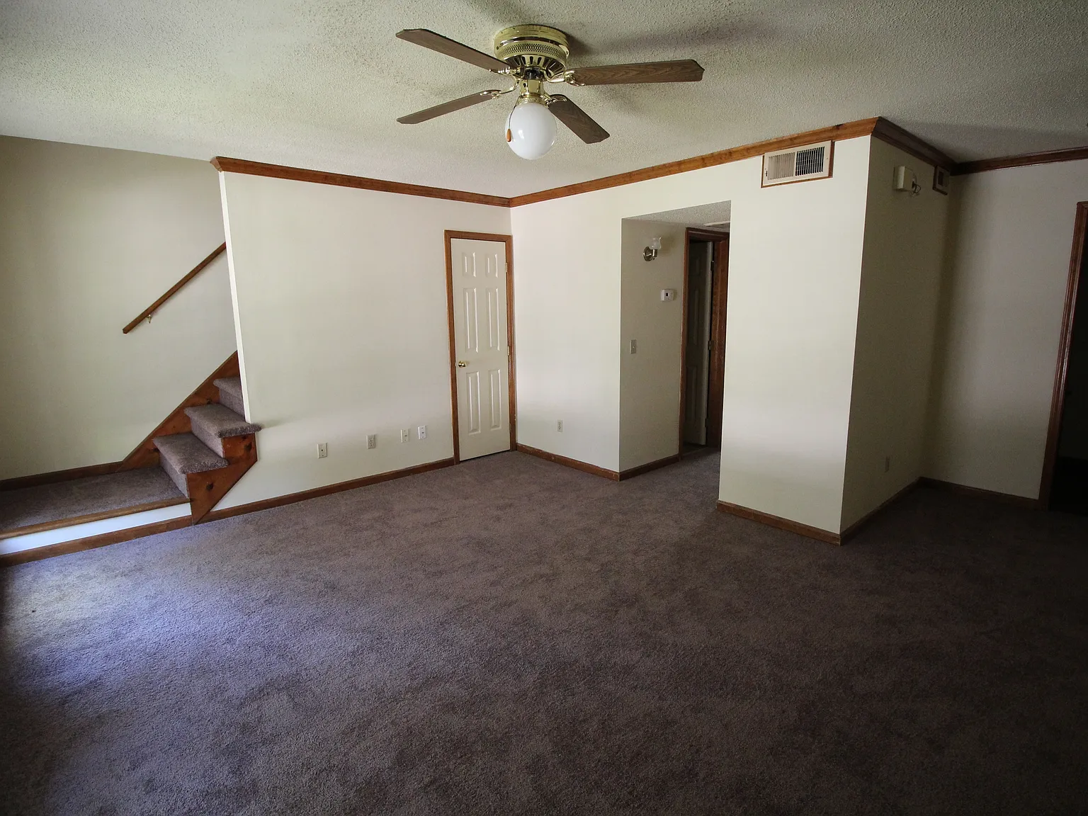 117 Wynn Way - Unit A — Photo 2