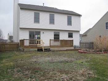 2nd image of 59 W Fieldstone