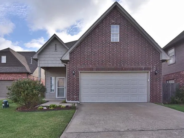 11215 S Cedar St, Jenks, OK 74037