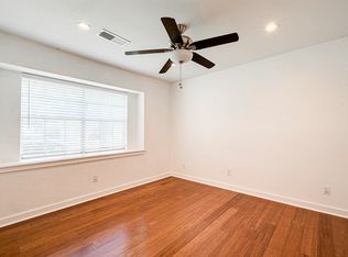 7231 Pine Grove Dr, Houston, TX 77092