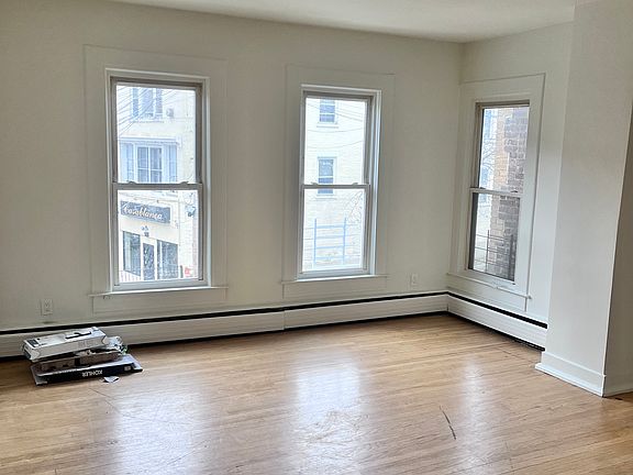 2nd image of 1 Delafield St #2