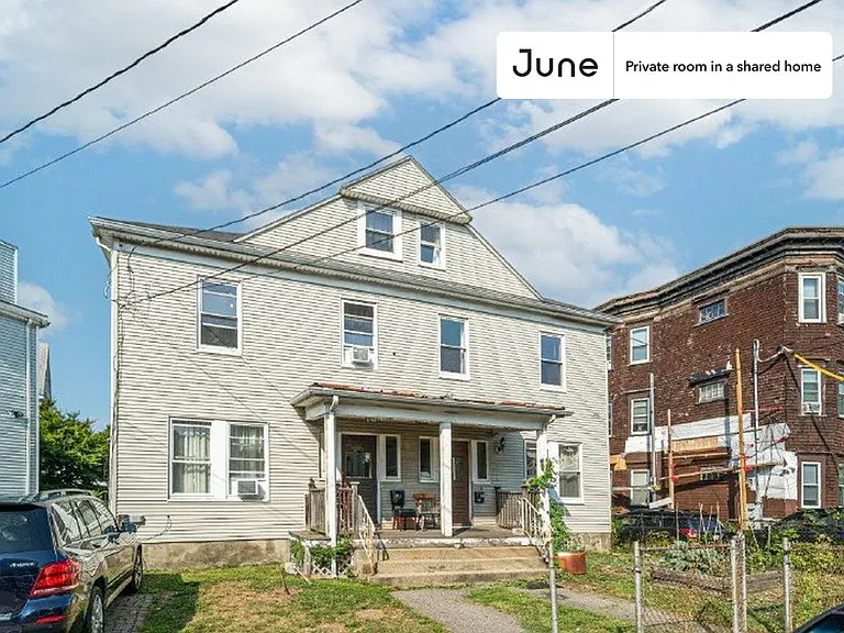 6 Haskell St #C — Photo 23