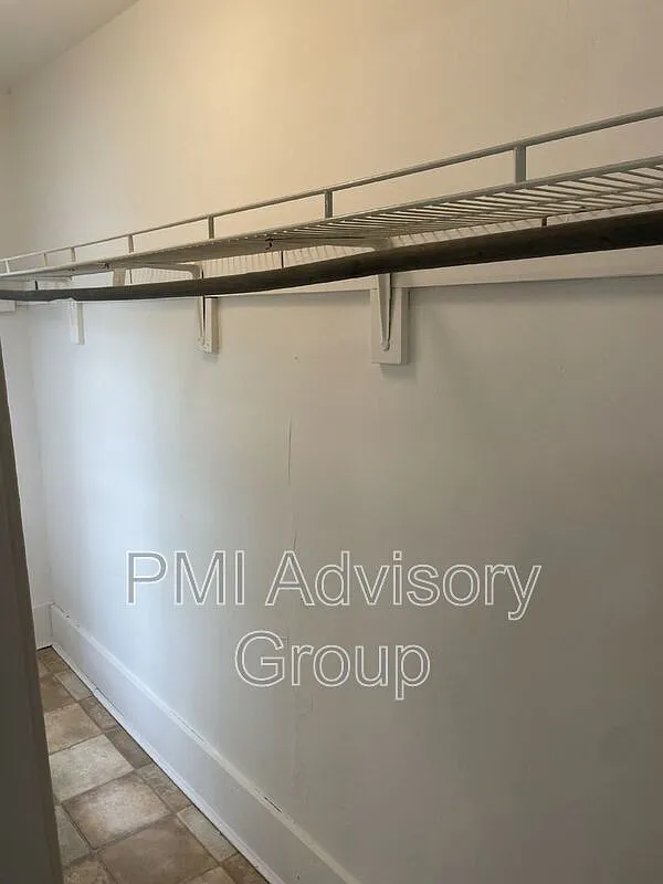 2 bed, 1.5 bath, 1257 sqft, $1,020 — Photo 2