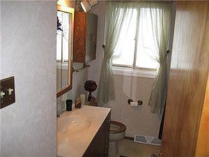 5th image of 314 Blackstone Blvd