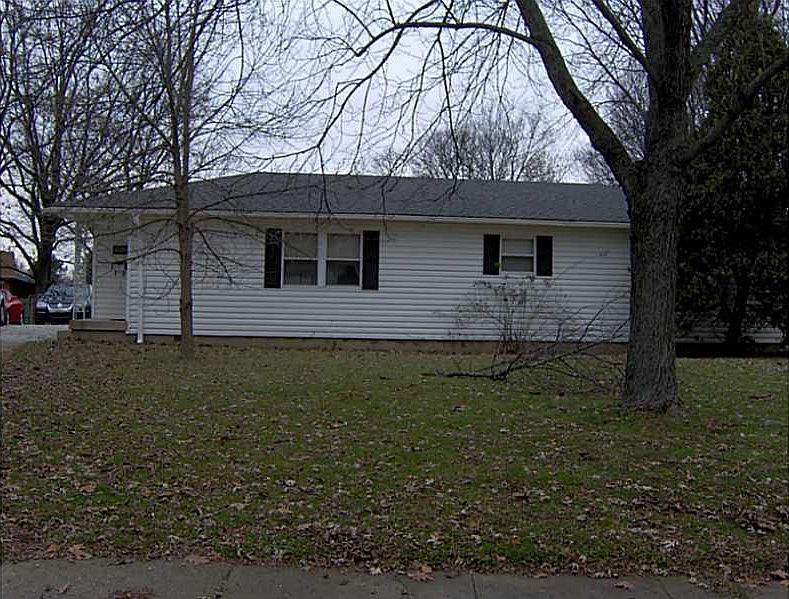 1st image of 11012 E Monroe Ct